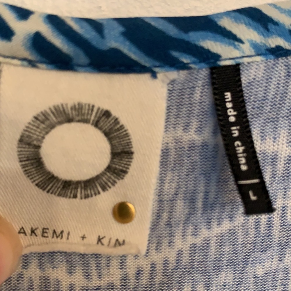 Anthro Akemi + Kin Top - Picture 5 of 6